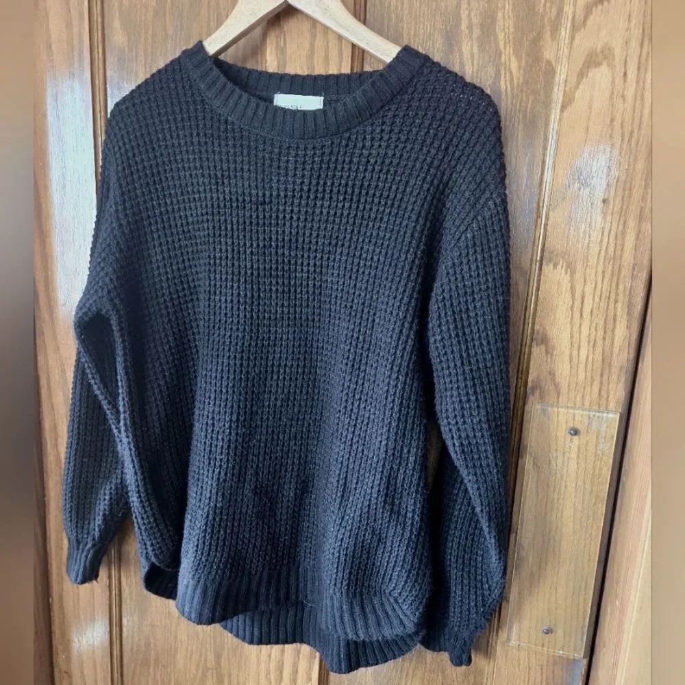 Zenana Classic Black Waffle Knit Sweater Sz Small